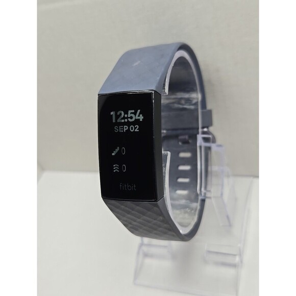 Fitbit Charge 4 FB417 Activity Tracker Heart Rate GPS NFC Smartwatch No Charger - Picture 2 of 12